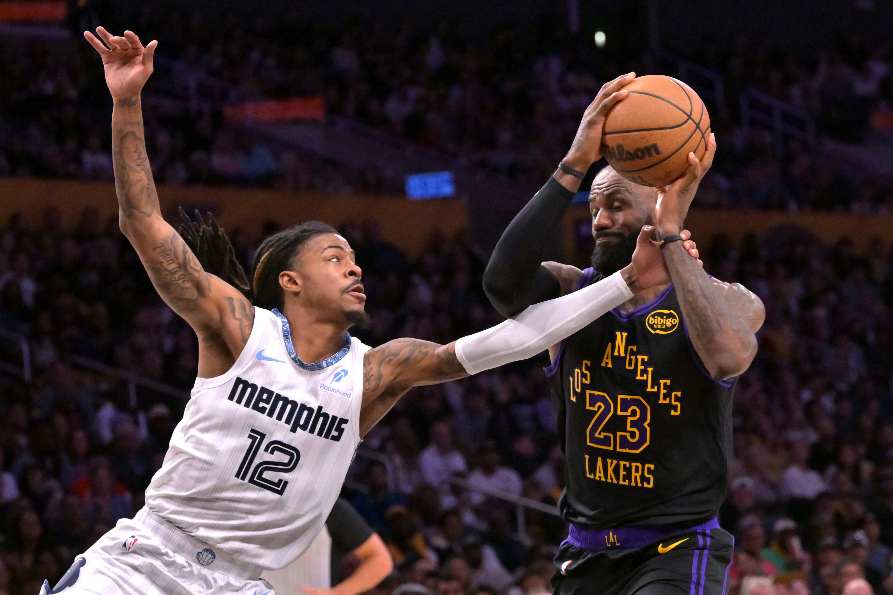 NBA直播-关键时刻11胜0负！老牌天神41岁18中12 关键时刻有东有詹降维打击