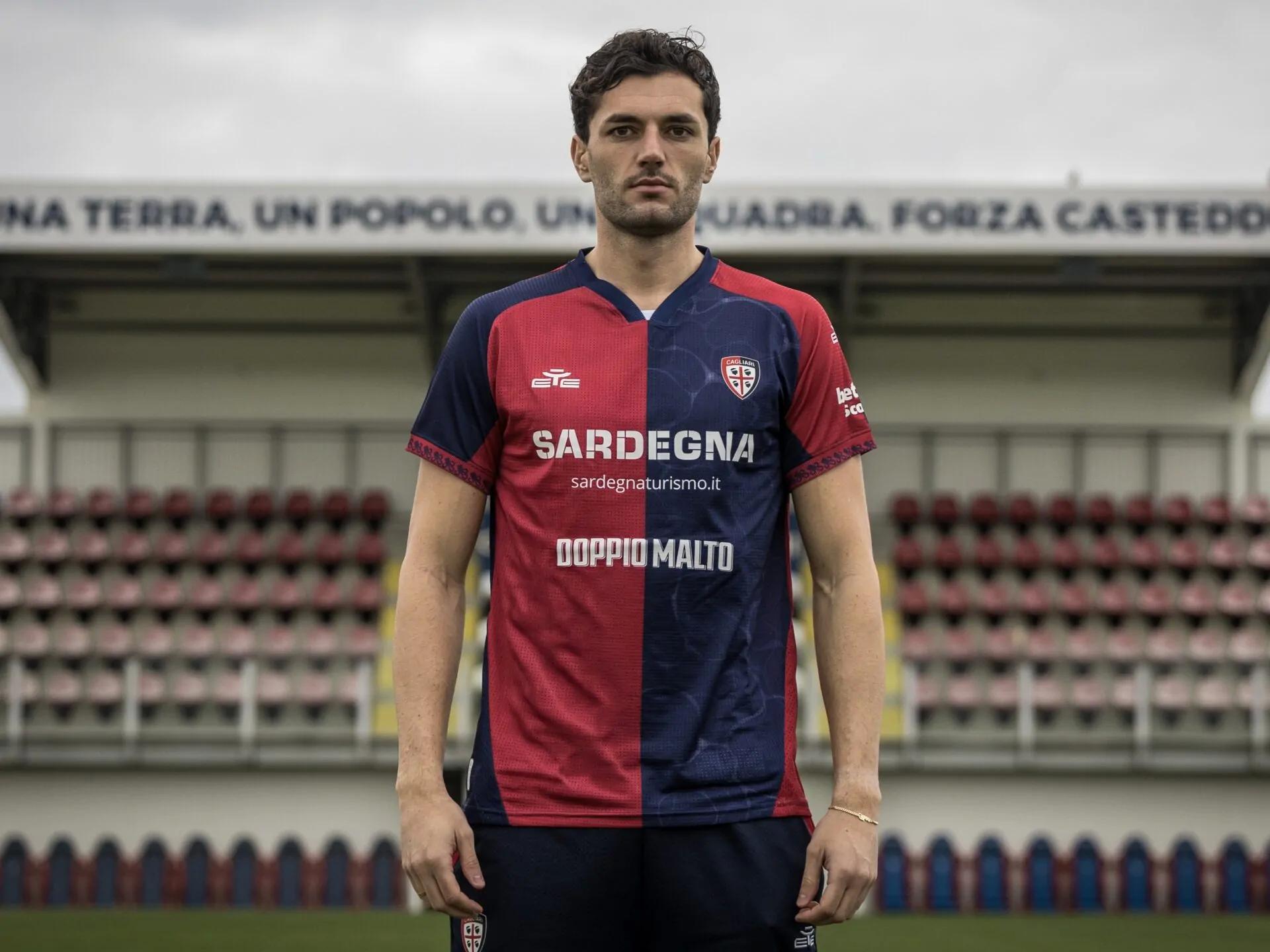 世界杯直播-官方:科莫中卫阿尔贝托-多塞纳租借回归卡利亚里