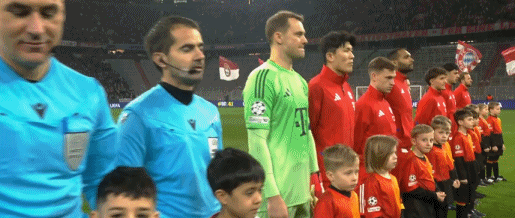 企鹅直播-半场：拜仁0-0圣吉罗斯联合，比赛沉闷，诺伊尔救险